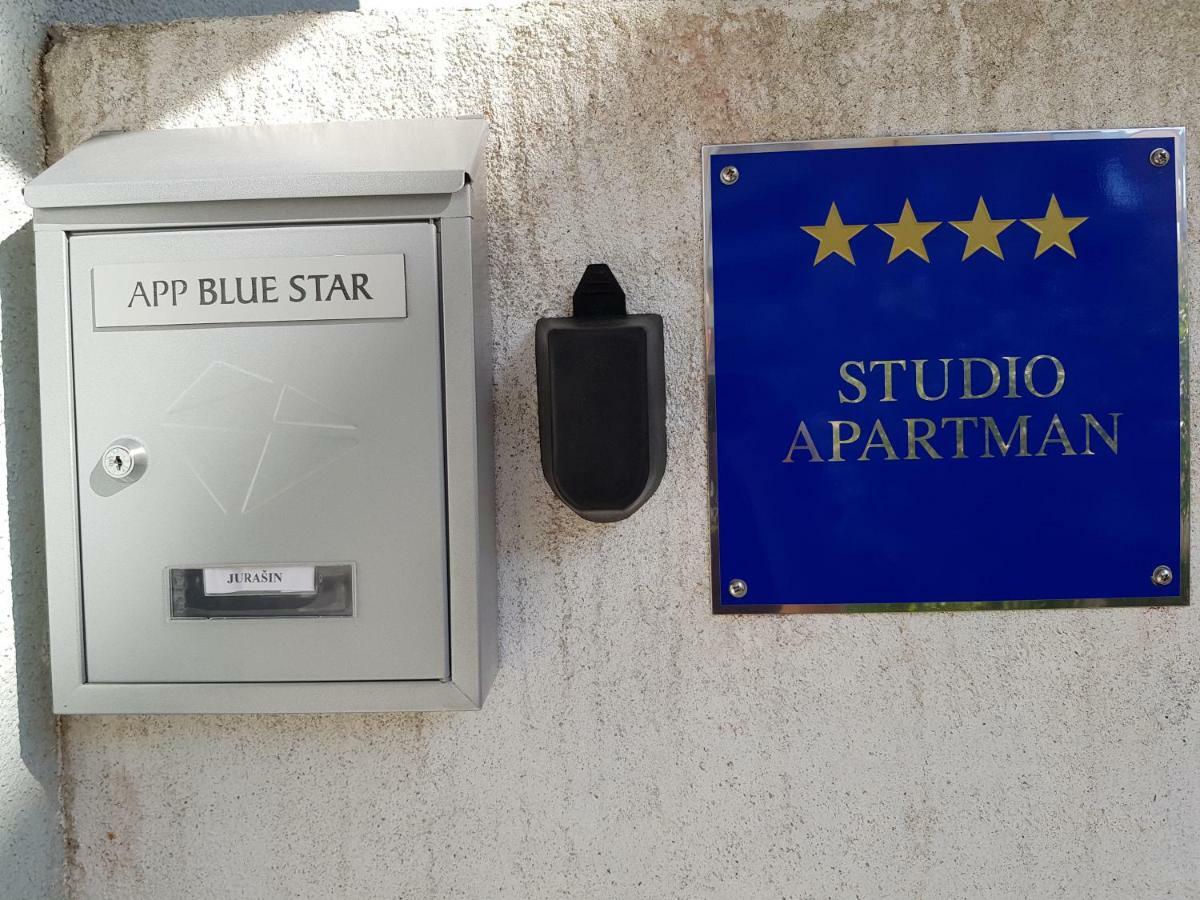 Blue Star Apartment Premantura Exterior foto